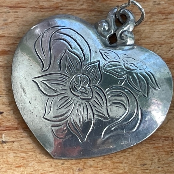 Kirk Stieff Narcissus Pewter Pendant 901-12 - Picture 1 of 4
